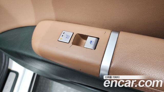 Hyundai Grandeur (GN7) 3.5 LPG 2WD Premium 2023 — фото 19