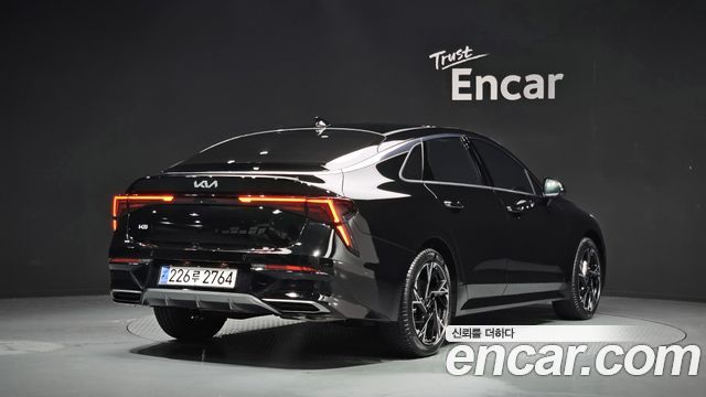 Kia K5 (III) 2.0 Signature 2025 — фото 2