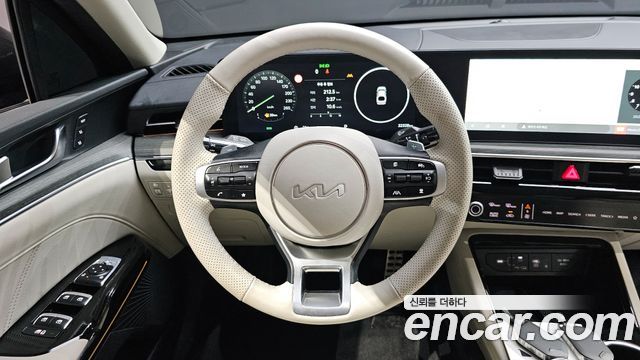 Kia K5 (III) 2.0 Signature 2025 — фото 16