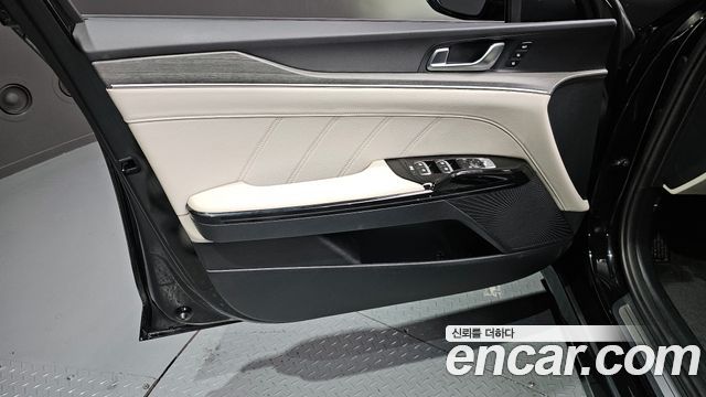 Kia K5 (III) 2.0 Signature 2025 — фото 30