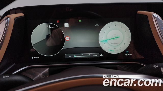 Genesis G90 (RS4) Gasoline 3.5 Turbo e-S/C AWD 2023 — фото 8