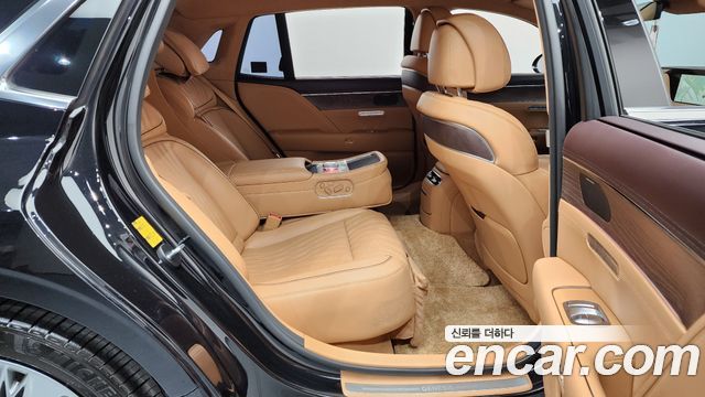 Genesis G90 (RS4) Gasoline 3.5 Turbo e-S/C AWD 2023 — фото 11