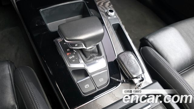 Audi Q5 (FY) 45 TFSI Quattro Premium 2023 — фото 9