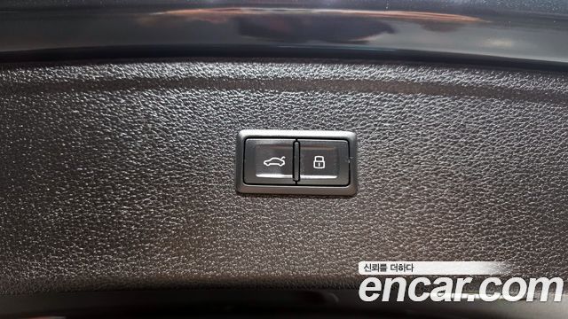 Audi Q5 (FY) 45 TFSI Quattro Premium 2023 — фото 18