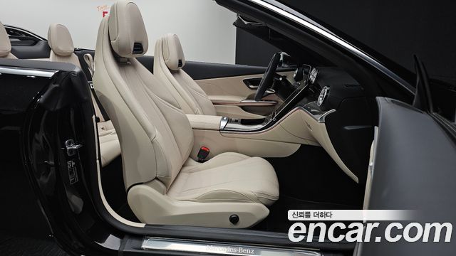 Mercedes-Benz CLE-Class (C236) CLE200 Cabriolet 2026 — фото 10