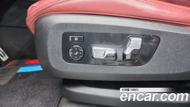 BMW X6 (G06) xDrive30d M Sport 2021 — фото 17