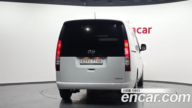 Hyundai Staria Cargo 3-Seater Modern 2022 — фото 4