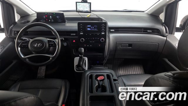 Hyundai Staria Cargo 3-Seater Modern 2022 — фото 7