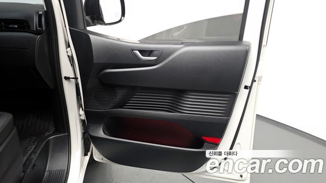 Hyundai Staria Cargo 3-Seater Modern 2022 — фото 25