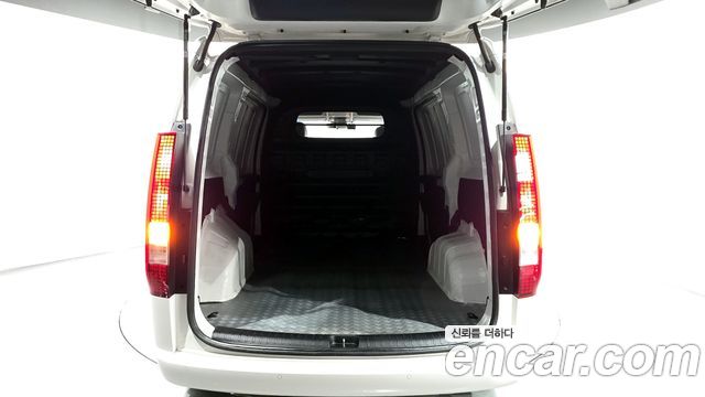 Hyundai Staria Cargo 3-Seater Modern 2022 — фото 33