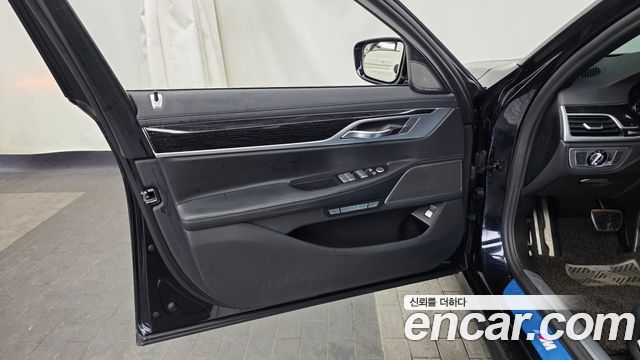 BMW 7 Series (G11) 730Ld xDrive M Sport 2018 — фото 24