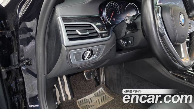 BMW 7 Series (G11) 730Ld xDrive M Sport 2018 — фото 28
