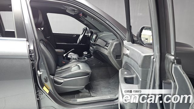 KG Mobility (SsangYong) Rexton Sports Diesel 2.2 4WD Prestige 2023 — фото 11