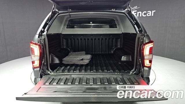 KG Mobility (SsangYong) Rexton Sports Diesel 2.2 4WD Prestige 2023 — фото 16