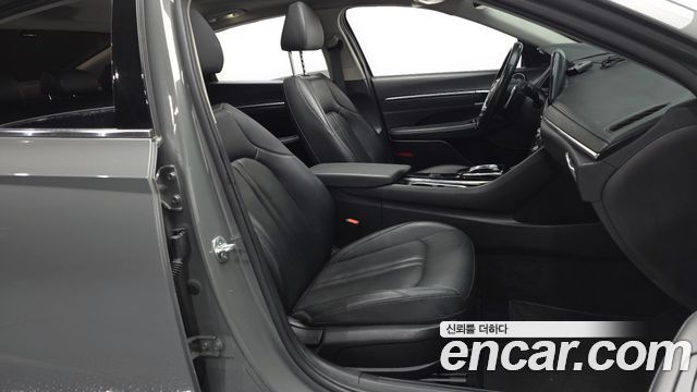 Hyundai Sonata (DN8) 2.0 LPG(rental car) Smart 2022 — фото 12