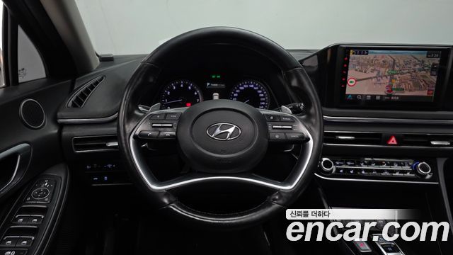 Hyundai Sonata (DN8) 2.0 LPG(rental car) Smart 2022 — фото 13
