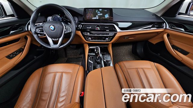 BMW 5 Series (G30) 520d Luxury Special Edition 2018 — фото 7