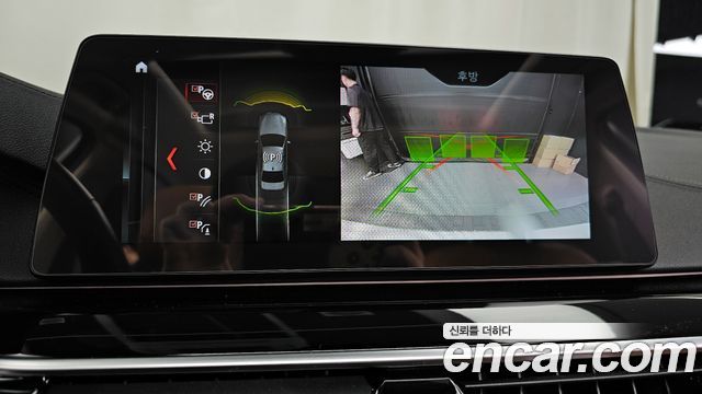 BMW 5 Series (G30) 520d Luxury Special Edition 2018 — фото 15