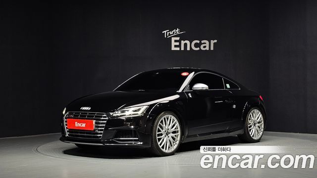 Audi TTS (8S) Coupe 2,0 TFSI Quattro
