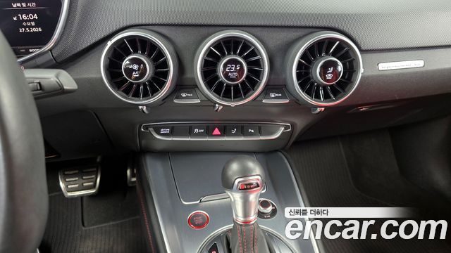 Audi TTS (8S) Coupe 2,0 TFSI Quattro 2016 — фото 13