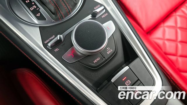 Audi TTS (8S) Coupe 2,0 TFSI Quattro 2016 — фото 16