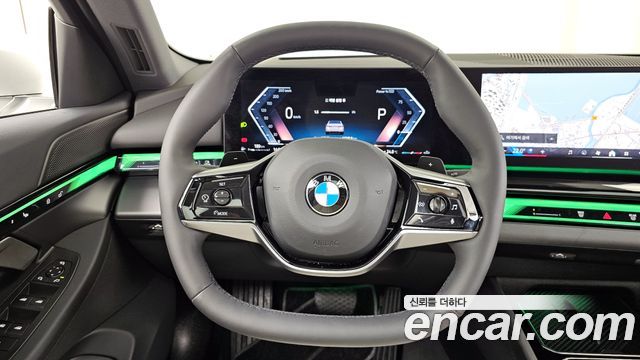 BMW 5 Series (G60) 520i 2025 — фото 13