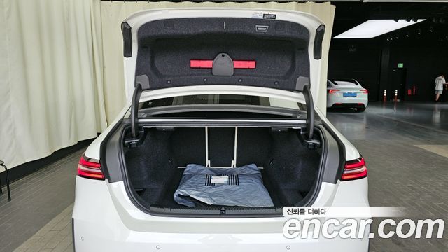 BMW 5 Series (G60) 520i 2025 — фото 20