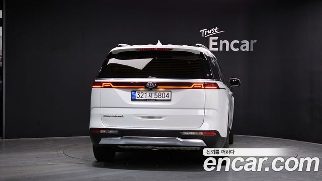 Kia Carnival (IV) Diesel 9-Seater Noblesse 2021 — фото 4