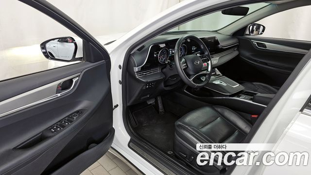 Hyundai Grandeur (IG) 2.5 Premium 2022 — фото 10