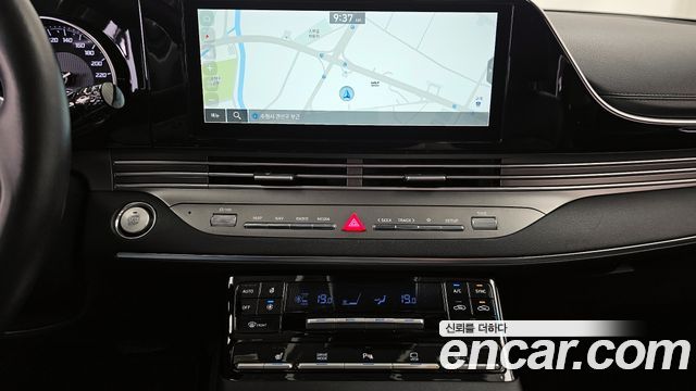 Hyundai Grandeur (IG) 2.5 Premium 2022 — фото 14