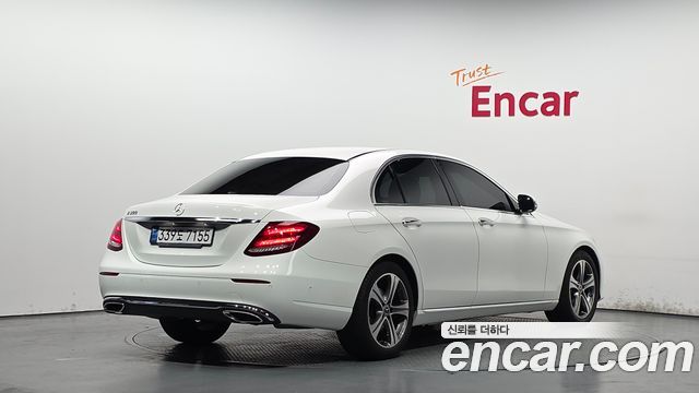 Mercedes-Benz E-Class (W213) E300 Avantgarde 2019 — фото 2