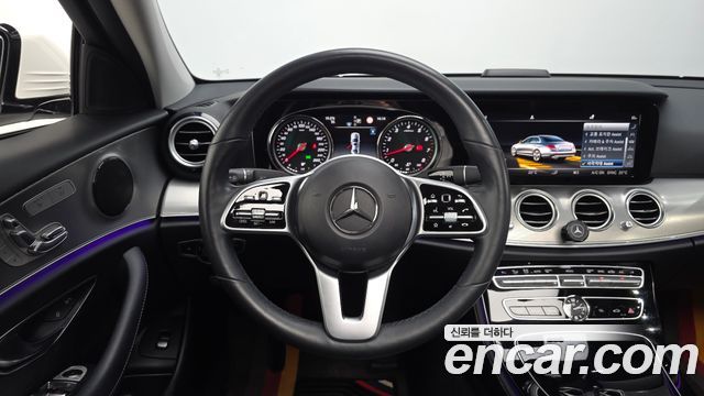 Mercedes-Benz E-Class (W213) E300 Avantgarde 2019 — фото 13