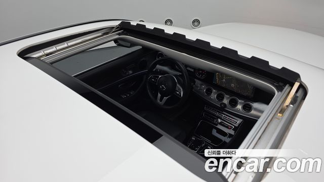 Mercedes-Benz E-Class (W213) E300 Avantgarde 2019 — фото 17