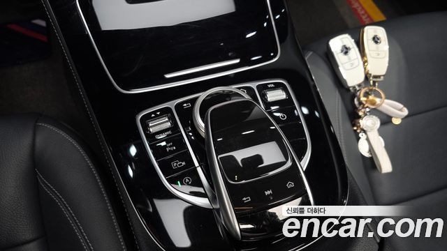 Mercedes-Benz E-Class (W213) E300 Avantgarde 2019 — фото 28