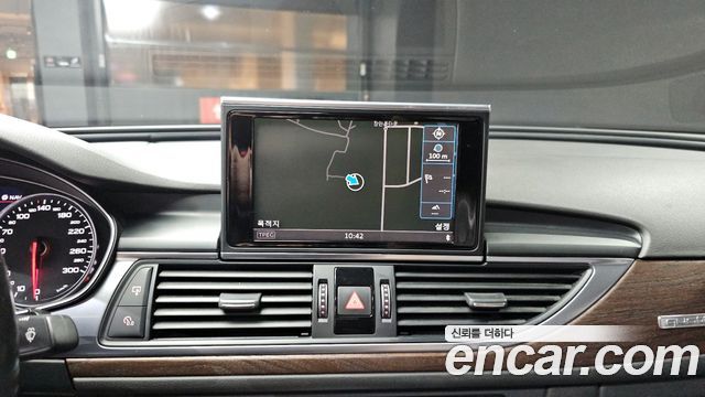 Audi A6 35 TDI Quattro C7 2016 — фото 17