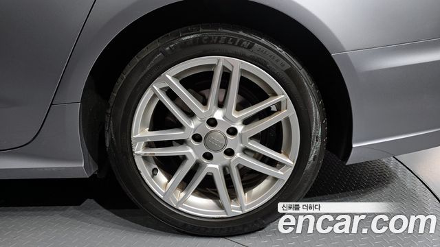 Audi A6 35 TDI Quattro C7 2016 — фото 21