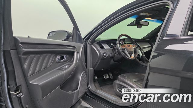 Ford Taurus 3.5 SHO EcoBoost 6th 2015 — фото 10