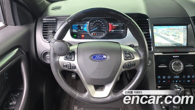 Ford Taurus 3.5 SHO EcoBoost 6th 2015 — фото 13