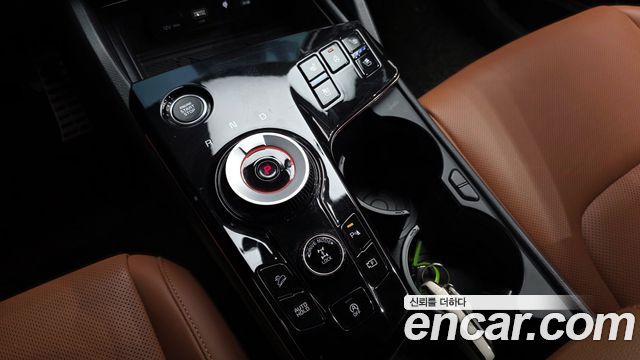 Kia Sportage (V) Gasoline 1.6 Turbo 4WD Signature Gravity 2024 — фото 9