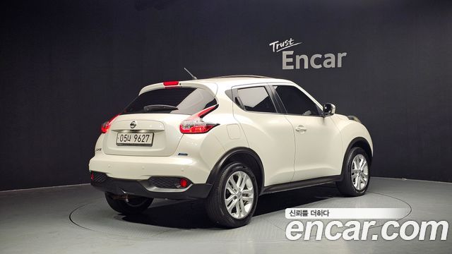 Nissan Juke 1.6 SV F15 2015 — фото 2