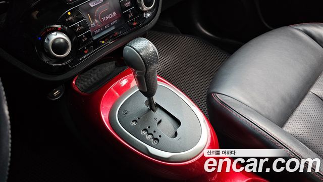 Nissan Juke 1.6 SV F15 2015 — фото 9