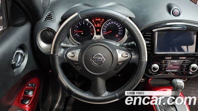 Nissan Juke 1.6 SV F15 2015 — фото 13