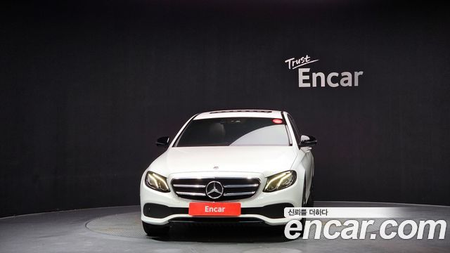 Mercedes-Benz E-Class (W213) E250 Avantgarde 2020 — фото 3