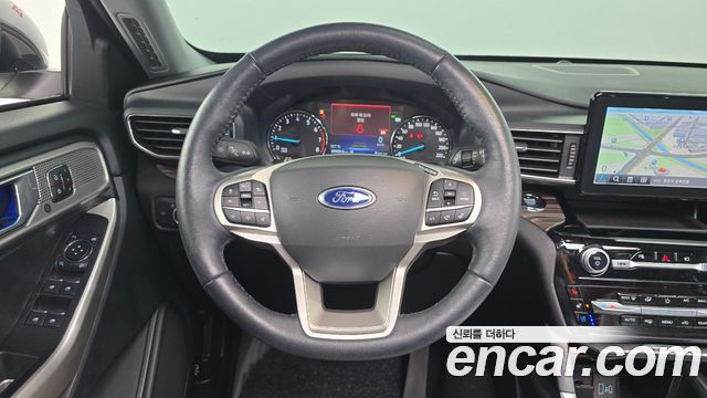 Ford Explorer (VI) 2.3 LimIted 4WD 2021 — фото 13