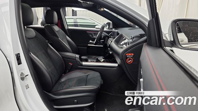 Mercedes-Benz GLA-Class (H247) GLA45 AMG 4MATIC+ 2022 — фото 11