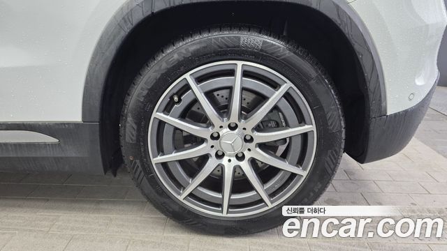Mercedes-Benz GLA-Class (H247) GLA45 AMG 4MATIC+ 2022 — фото 21