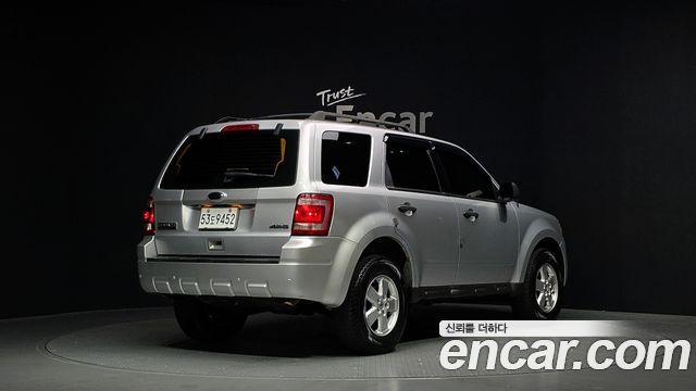 Ford Escape 2.5 XLT 4WD 2nd 2011 — фото 2