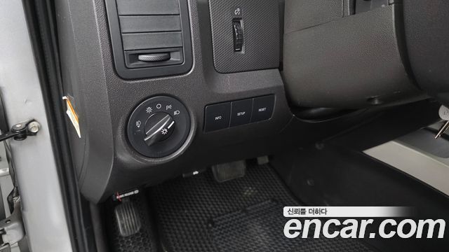 Ford Escape 2.5 XLT 4WD 2nd 2011 — фото 18