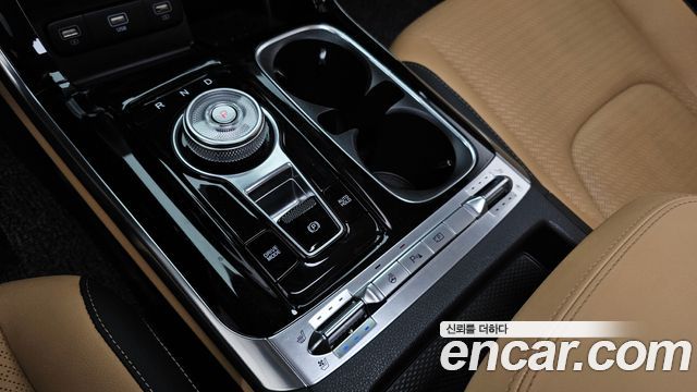 Kia Carnival (IV) Gasoline 9-Seater Noblesse 2023 — фото 9