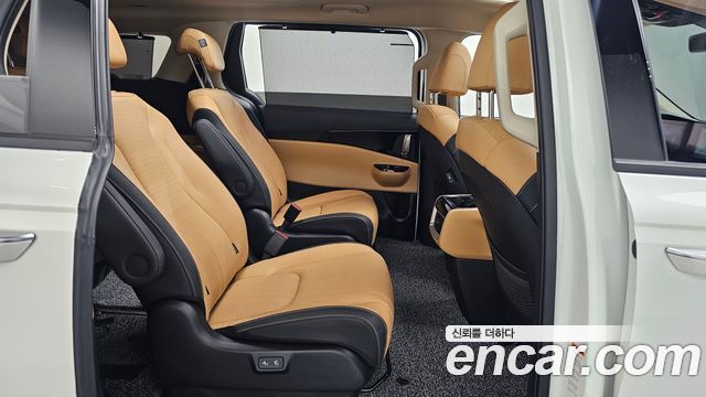 Kia Carnival (IV) Gasoline 9-Seater Noblesse 2023 — фото 12